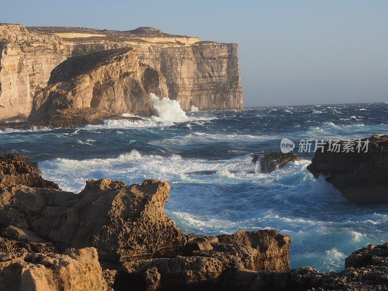 在Gozo - 7的真菌岩的地中海风暴